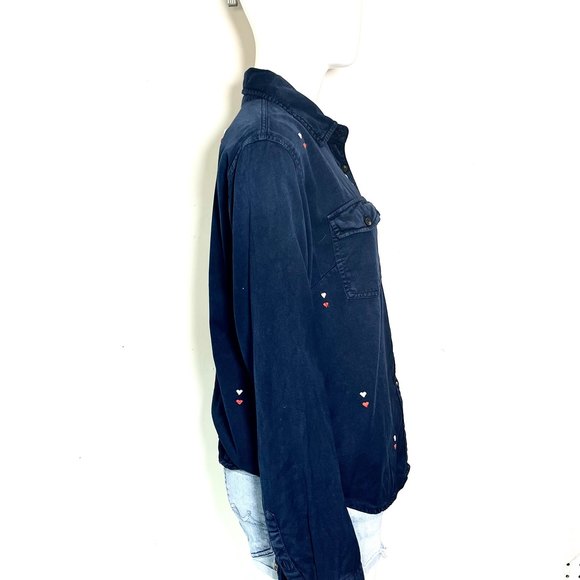 SUNDRY Women Blue Hearts Embroidered Button Down Shirt Chest Pocket L Large Soft - Picture 3 of 12